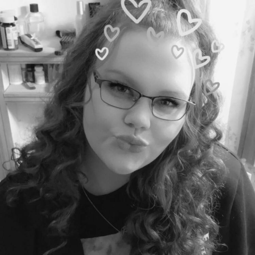 Meet your Posher, Skylar